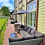 Emajoe Keeltekool Apartment Tartu