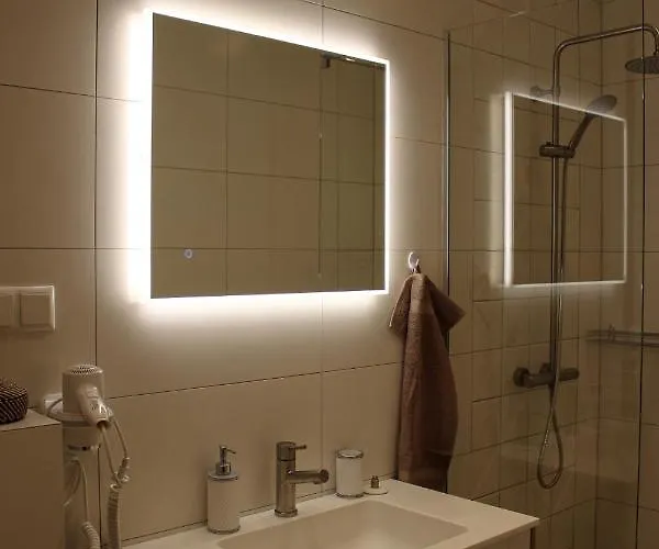 Emajoe Keeltekool Apartment *