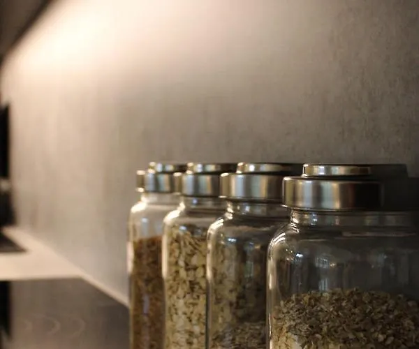 Emajoe Keeltekool Apartment