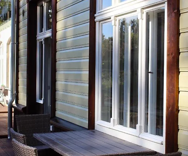 Daire Emajoe Keeltekool *