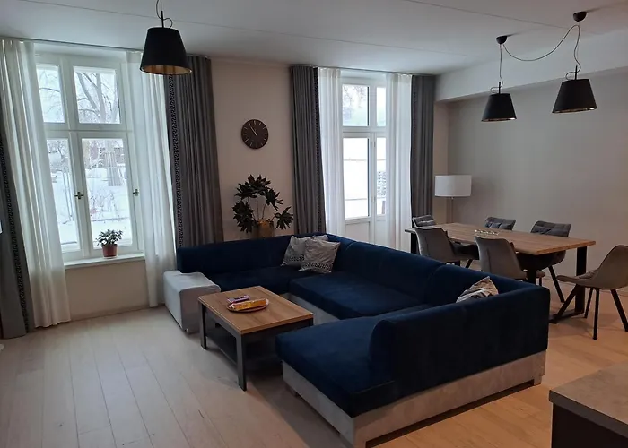 Emajoe Keeltekool * Tartu